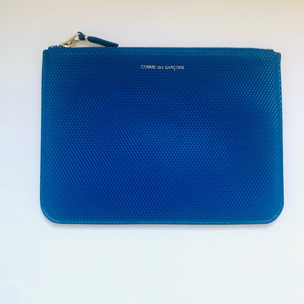Comme des Garcons Blue Textured Wallet